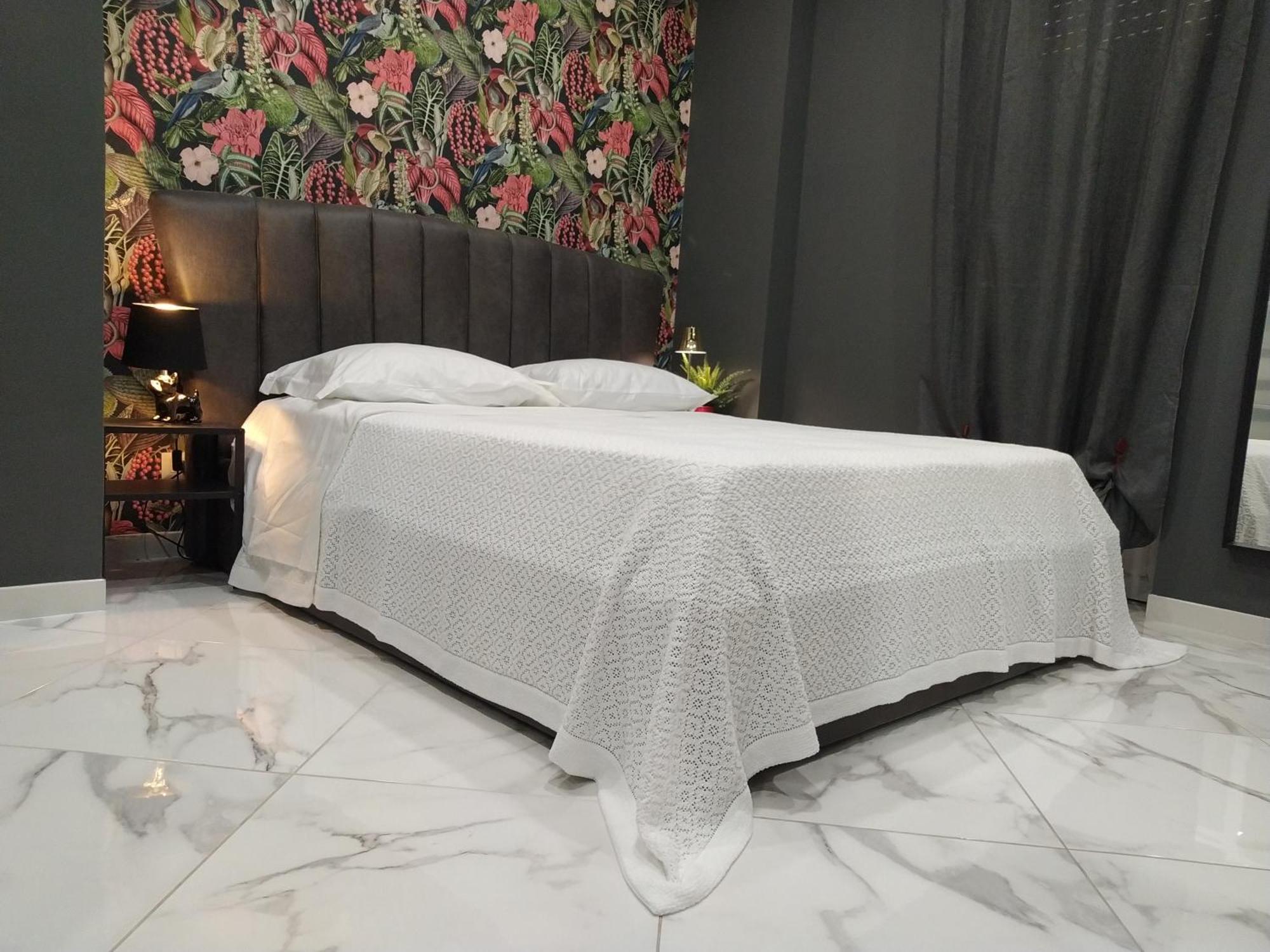Linda'S Guest House Рим Екстер'єр фото